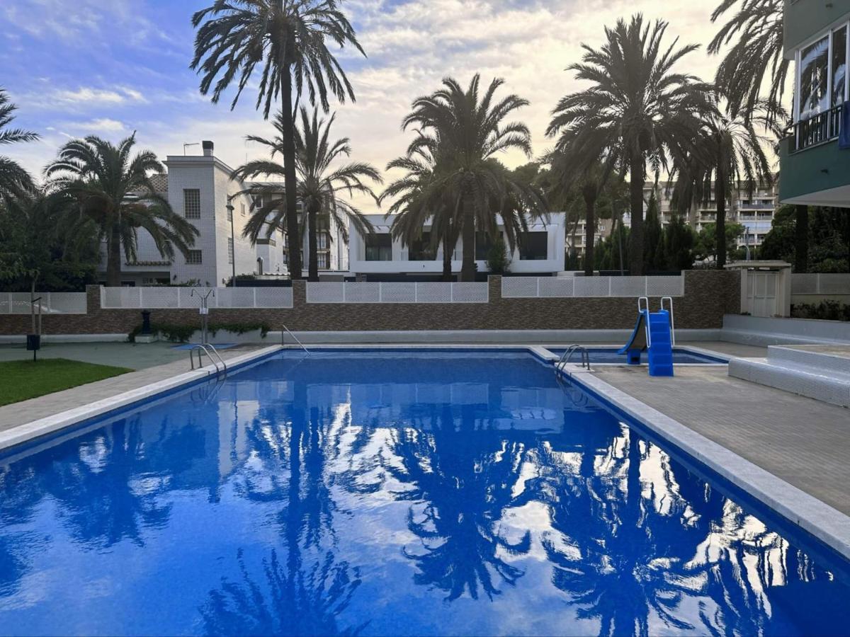 Piso A Pie De Playa Con Piscina Y Vistas Al Mar Apartment Benicassim Exterior photo